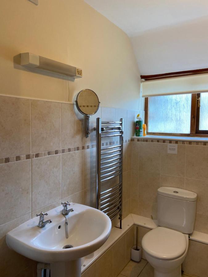 Tupenny Cottage, Old Mill Farm, Cotswold Water Park 시런세스터 외부 사진